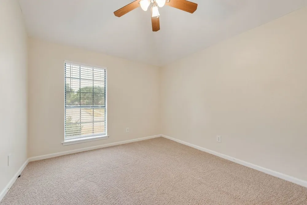 3206 Andrea Lane Garland, TX 75040