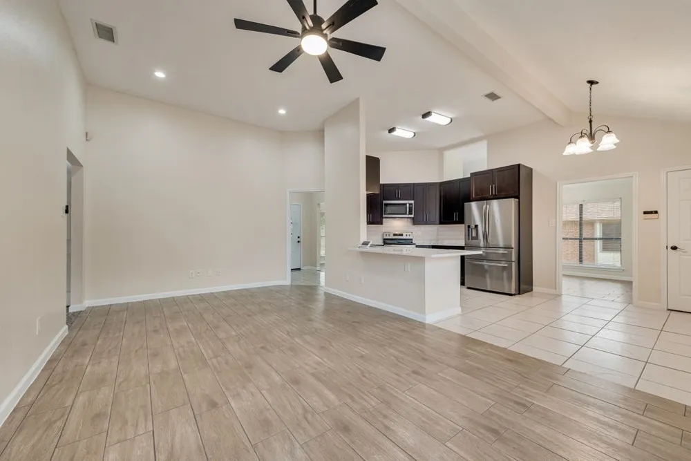 3206 Andrea Lane Garland, TX 75040