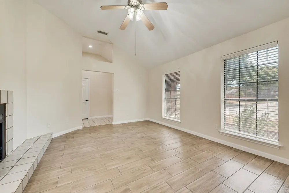 3206 Andrea Lane Garland, TX 75040