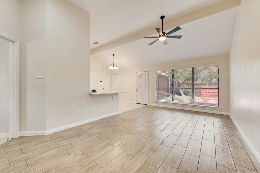 3206 Andrea Lane Garland, TX 75040
