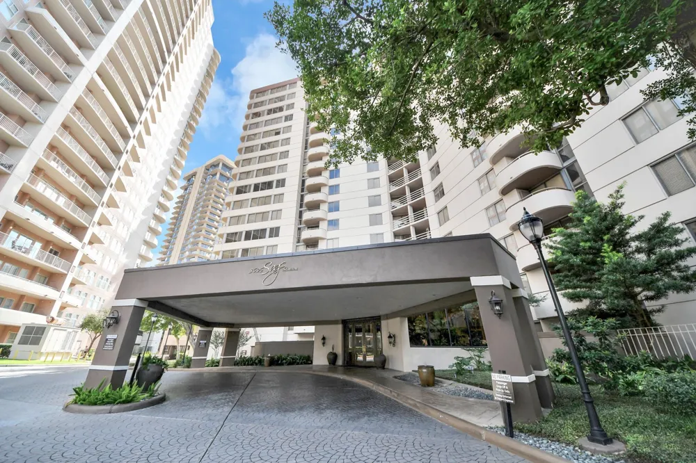 3525 Sage Road #909 Houston, TX 77056