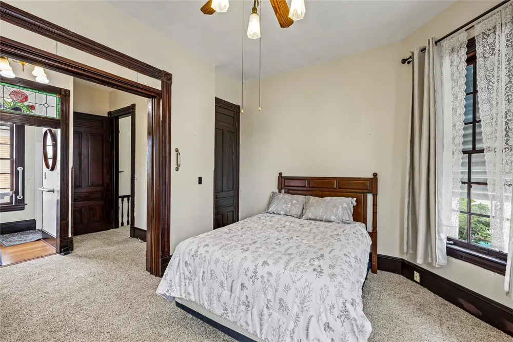 1807 Church Street Galveston, TX 77550