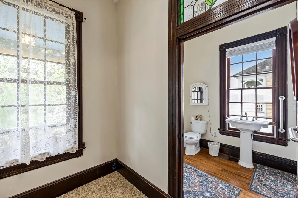 1807 Church Street Galveston, TX 77550