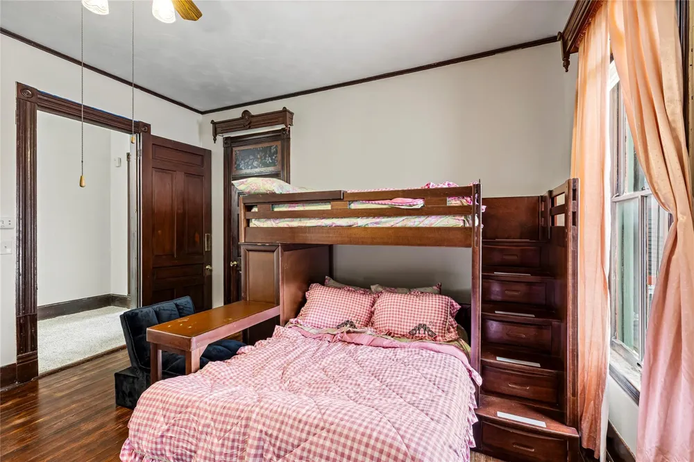 1807 Church Street Galveston, TX 77550