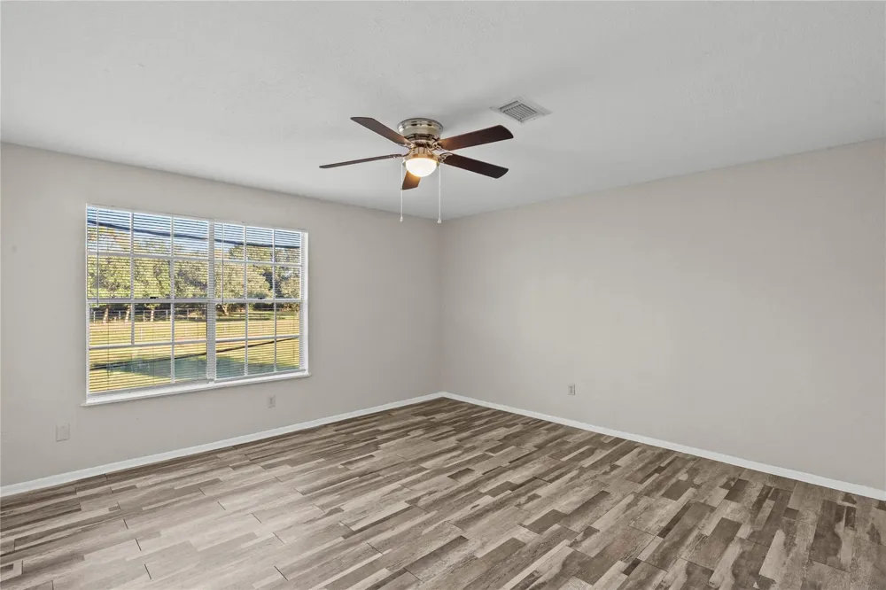 2729 Main Street Street #8 La Marque, TX 77568
