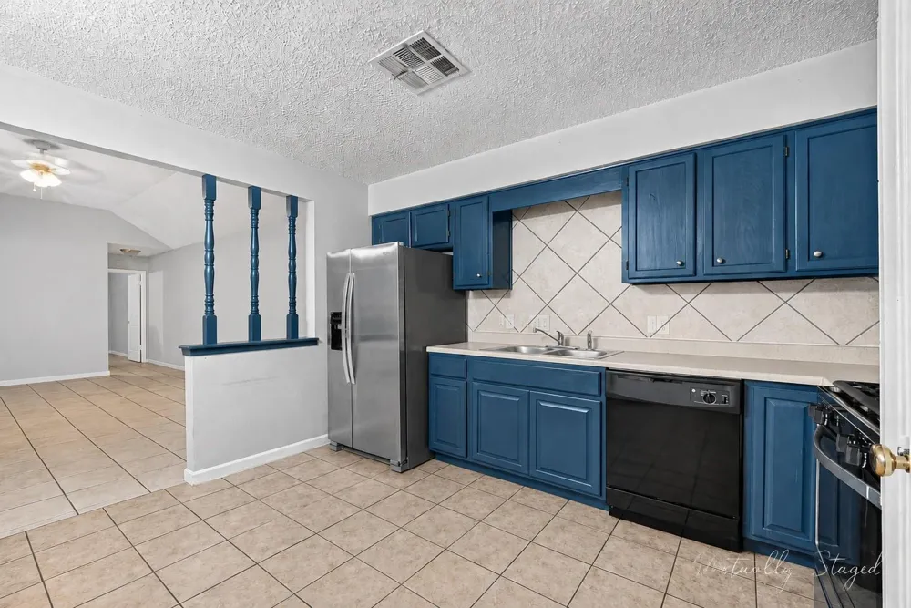 1512 Ammons Street South Houston, TX 77587
