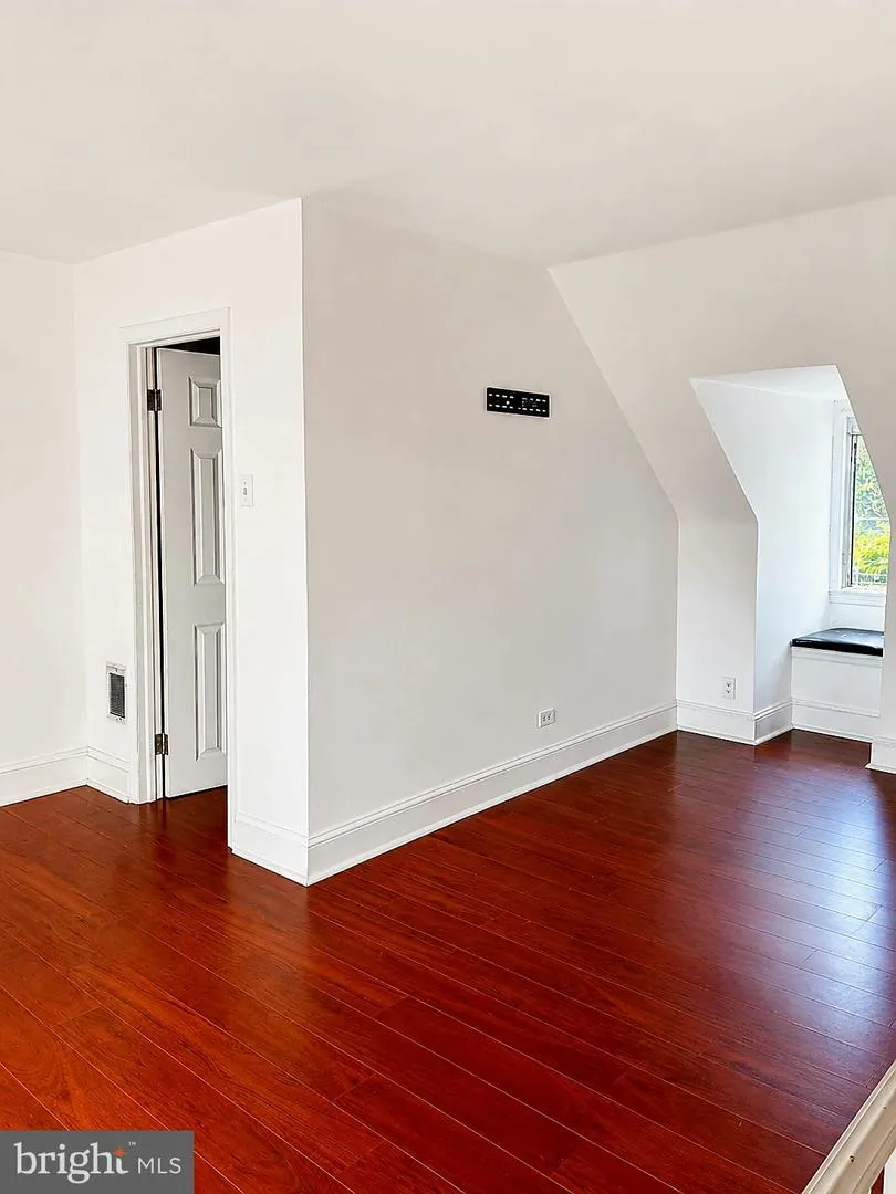 232 CLEVELAND AVENUE Riverside, NJ 08075