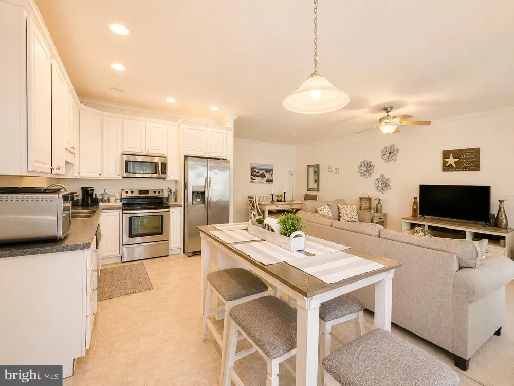 38404 GRAND AVENUE #3F Ocean View, DE 19970