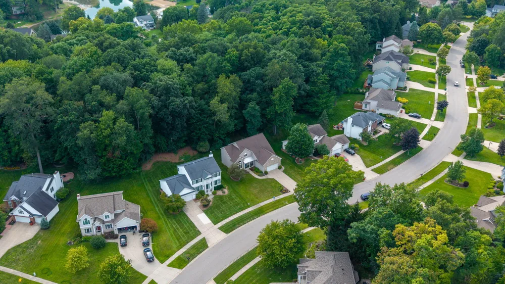 6274 Miramonte Drive NE Rockford, MI 49341
