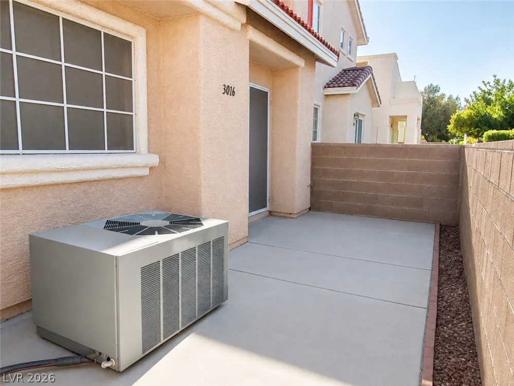 3016 Sunset Harbor Court North Las Vegas, NV 89031