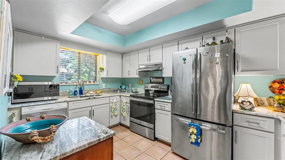 6627 SWEETBRIAR LANE Lakeland, FL 33813