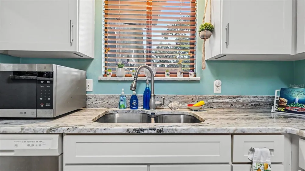 6627 SWEETBRIAR LANE Lakeland, FL 33813