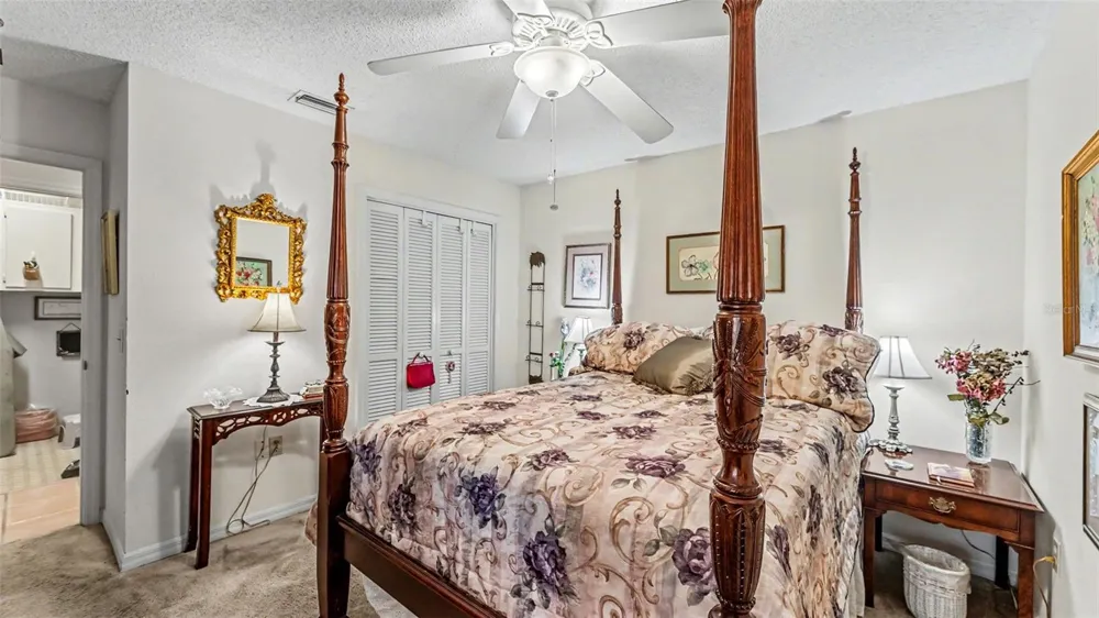 6627 SWEETBRIAR LANE Lakeland, FL 33813