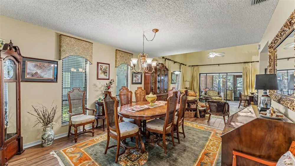 6627 SWEETBRIAR LANE Lakeland, FL 33813