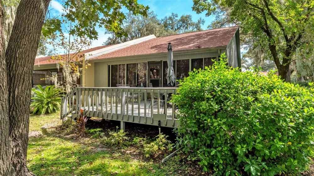 6627 SWEETBRIAR LANE Lakeland, FL 33813