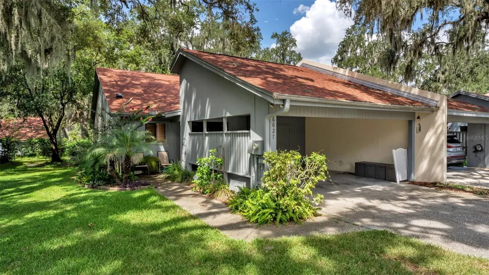 6627 SWEETBRIAR LANE Lakeland, FL 33813