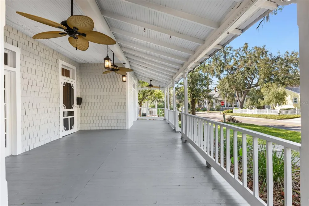 818 SE 3RD STREET ocala, FL 34471