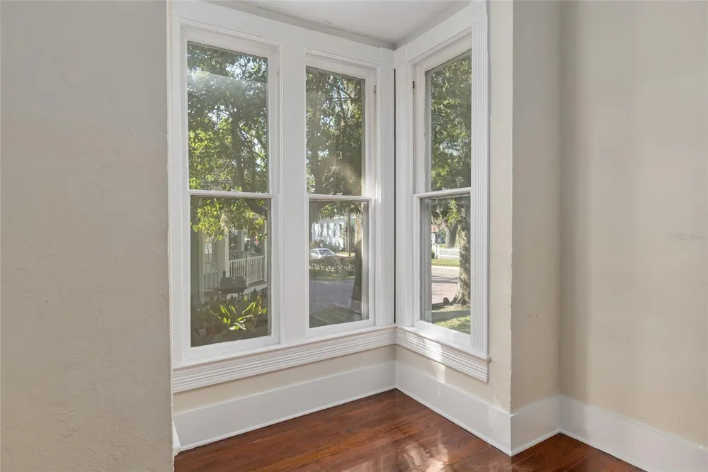 818 SE 3RD STREET ocala, FL 34471
