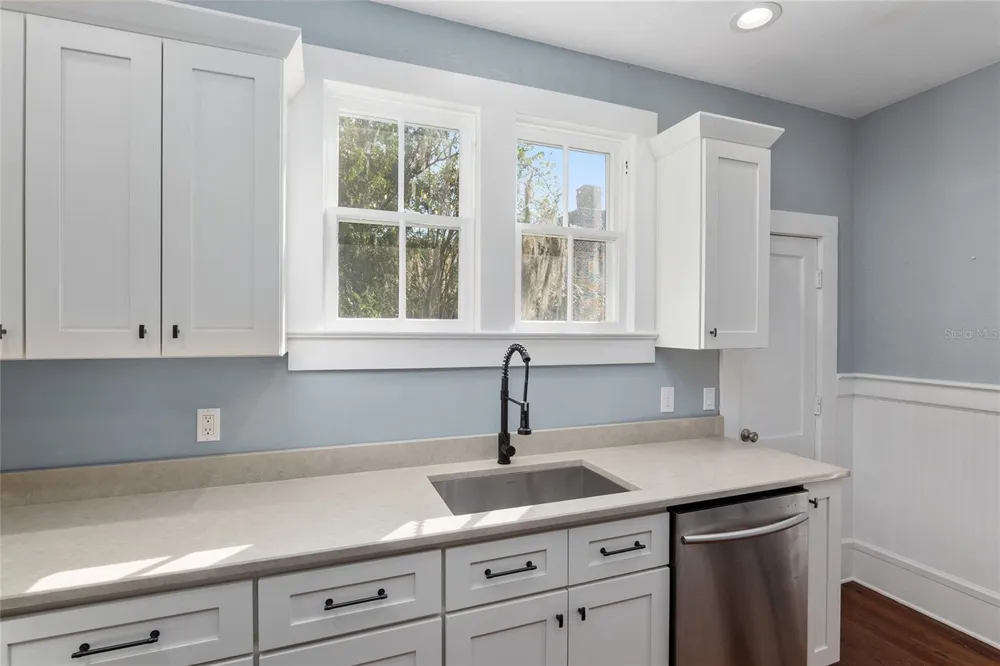 818 SE 3RD STREET ocala, FL 34471
