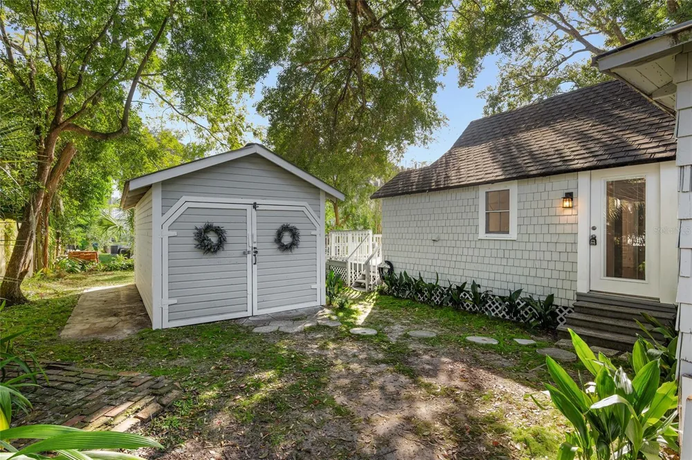 818 SE 3RD STREET ocala, FL 34471