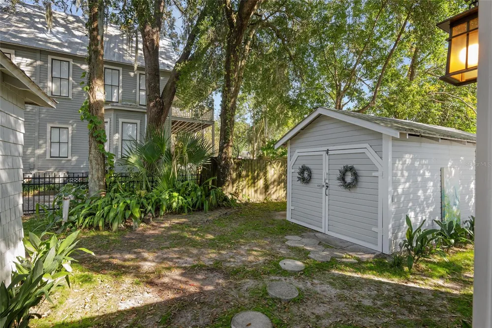 818 SE 3RD STREET ocala, FL 34471