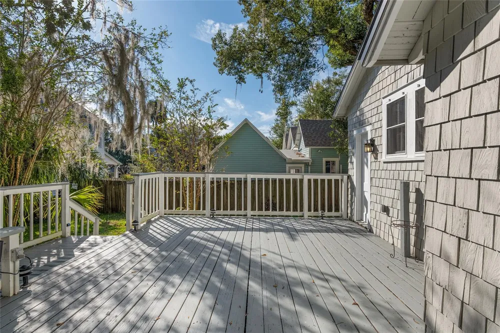 818 SE 3RD STREET ocala, FL 34471