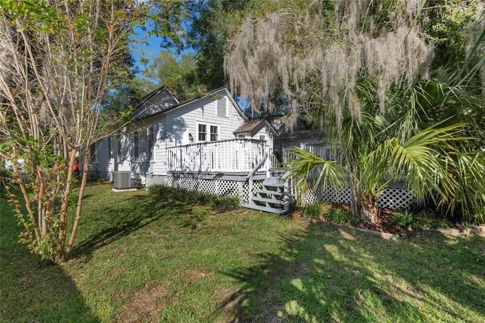 818 SE 3RD STREET ocala, FL 34471
