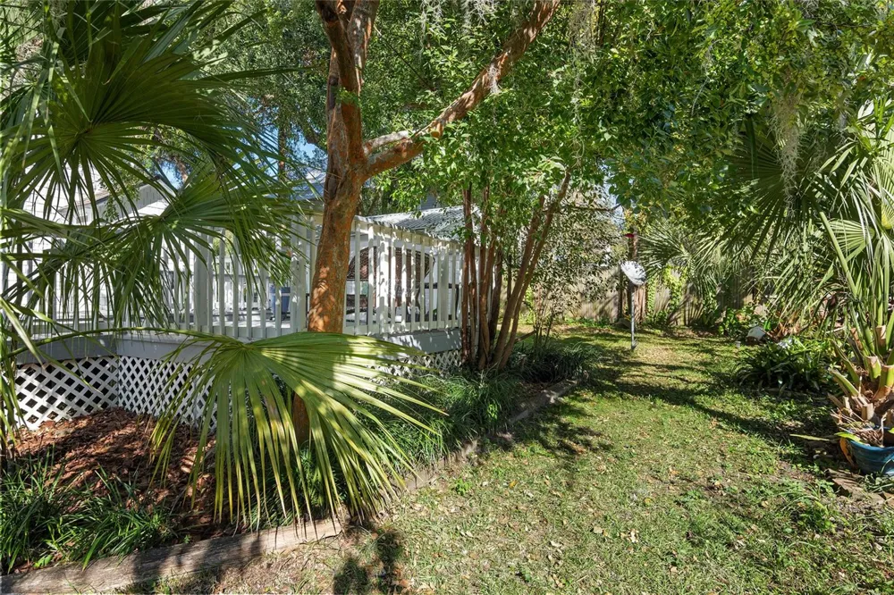 818 SE 3RD STREET ocala, FL 34471