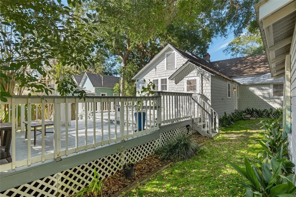 818 SE 3RD STREET ocala, FL 34471