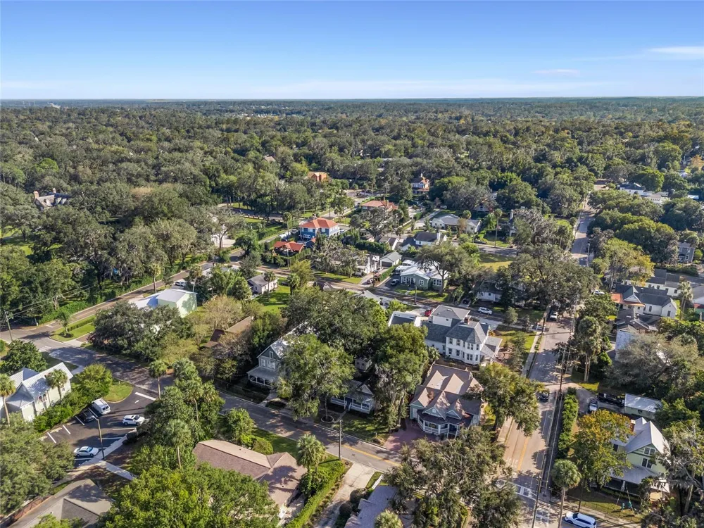 818 SE 3RD STREET ocala, FL 34471