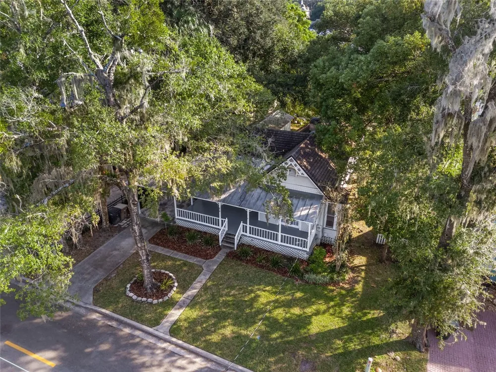 818 SE 3RD STREET ocala, FL 34471