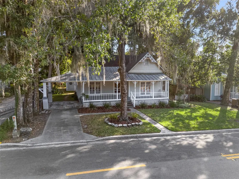 818 SE 3RD STREET ocala, FL 34471