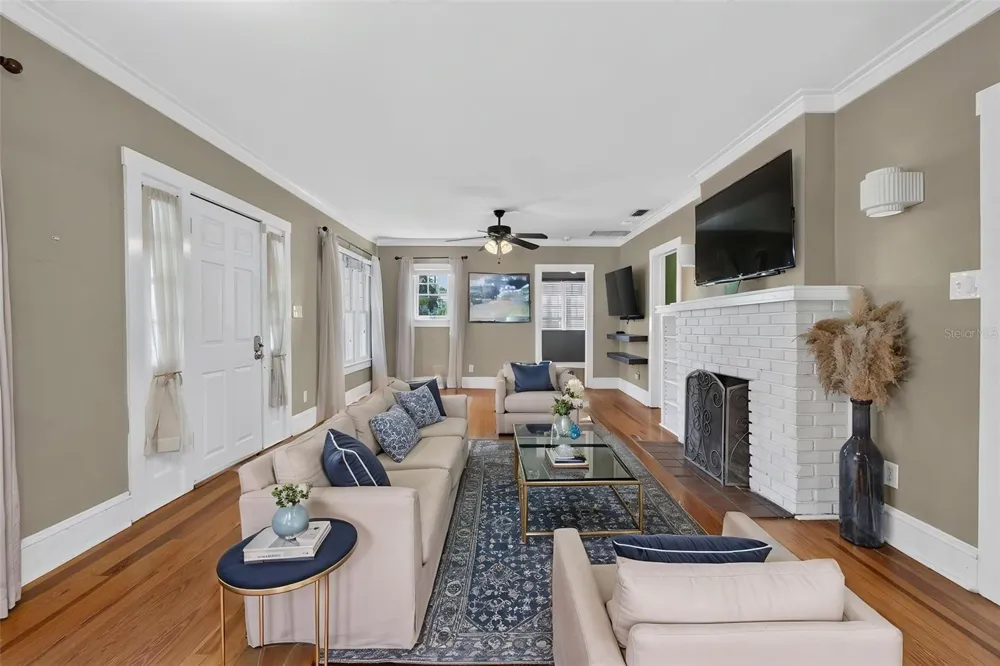 1601 BRYN MAWR STREET Orlando, FL 32804