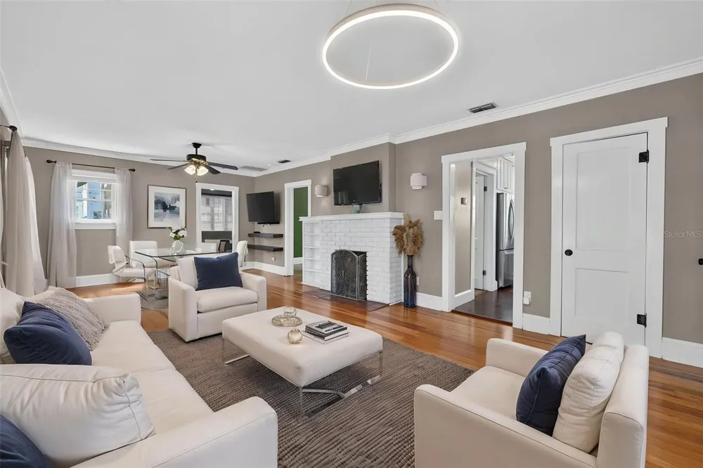 1601 BRYN MAWR STREET Orlando, FL 32804