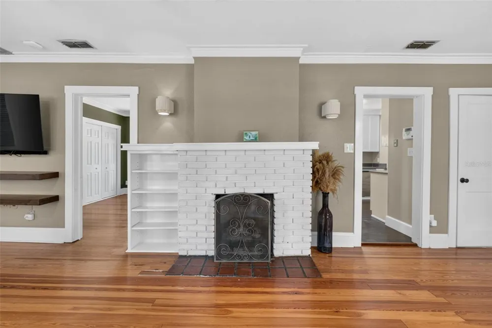 1601 BRYN MAWR STREET Orlando, FL 32804