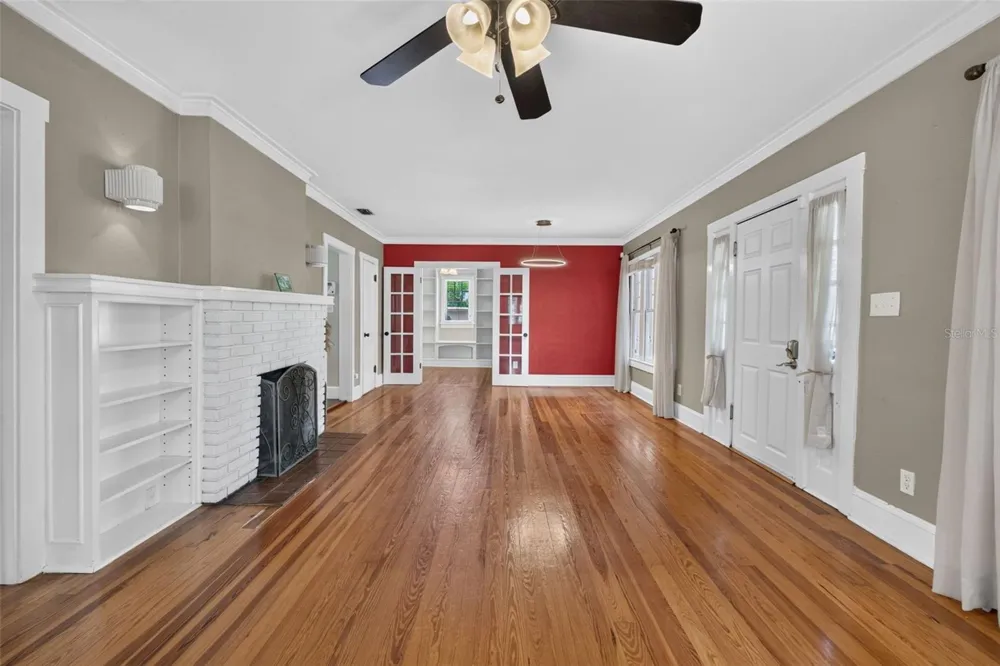 1601 BRYN MAWR STREET Orlando, FL 32804