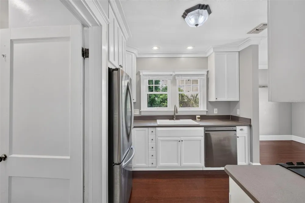 1601 BRYN MAWR STREET Orlando, FL 32804
