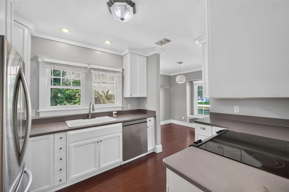 1601 BRYN MAWR STREET Orlando, FL 32804