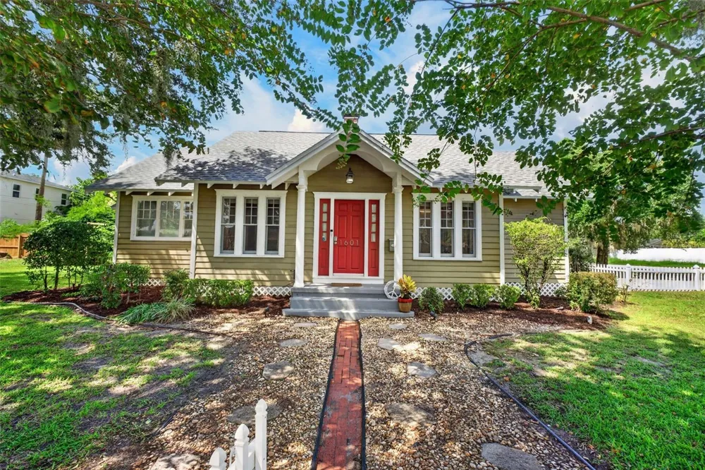 1601 BRYN MAWR STREET Orlando, FL 32804