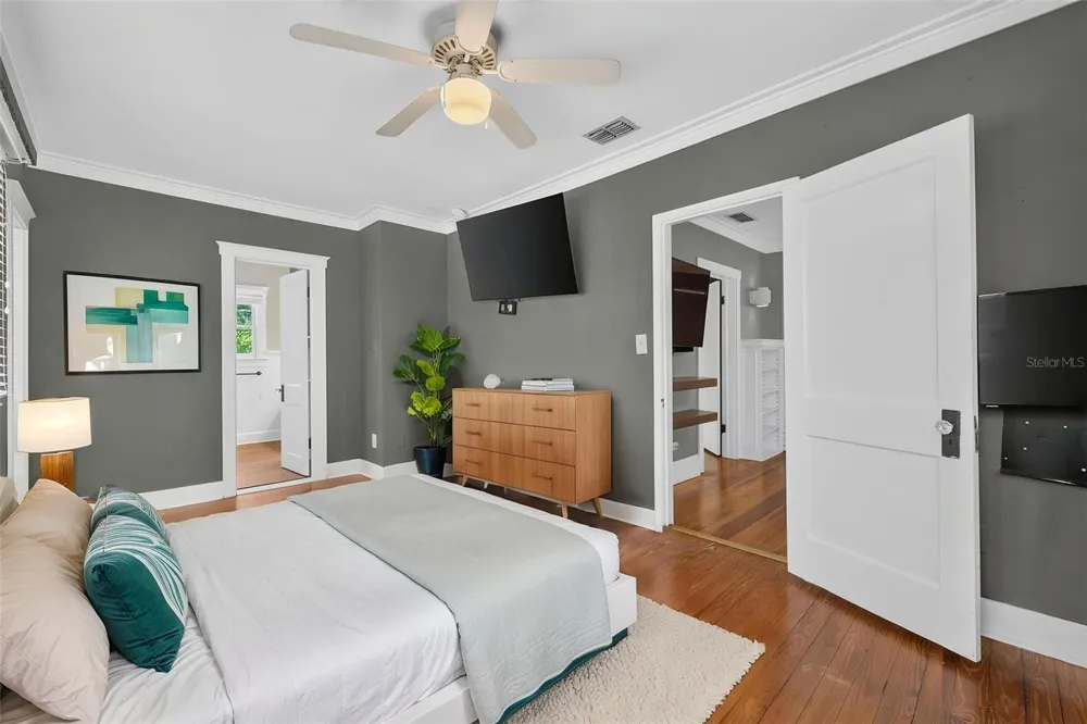 1601 BRYN MAWR STREET Orlando, FL 32804