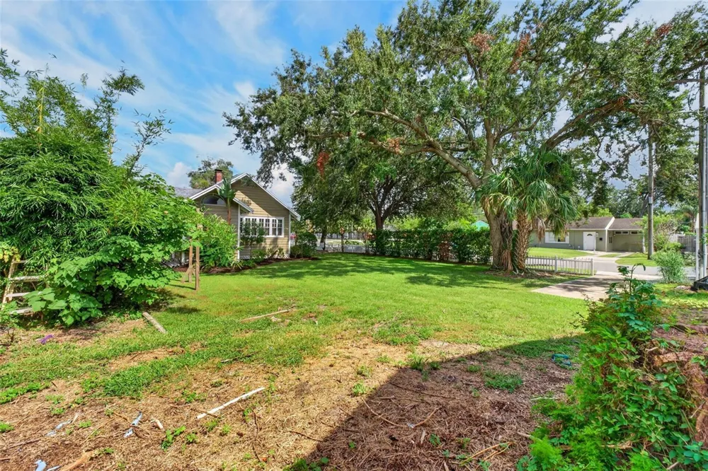 1601 BRYN MAWR STREET Orlando, FL 32804