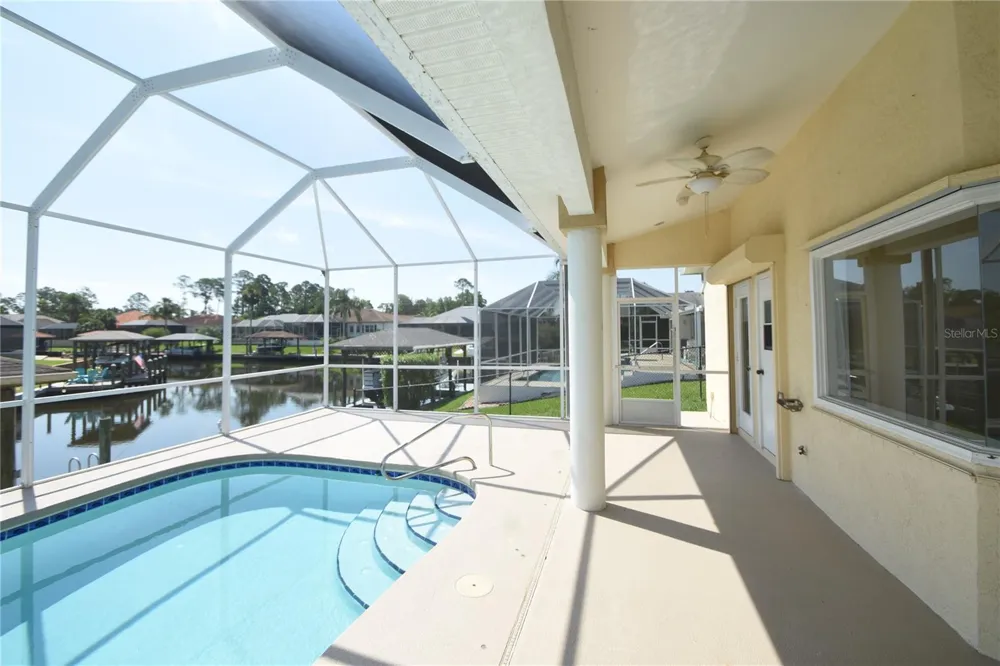 10 CRAMPTON COURT Palm Coast, FL 32137