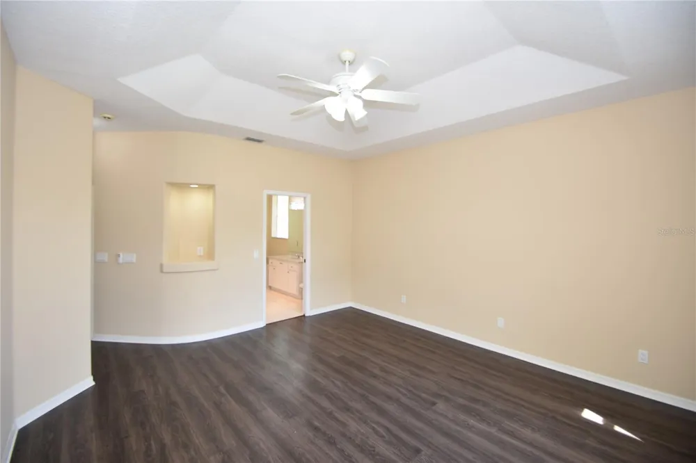 10 CRAMPTON COURT Palm Coast, FL 32137