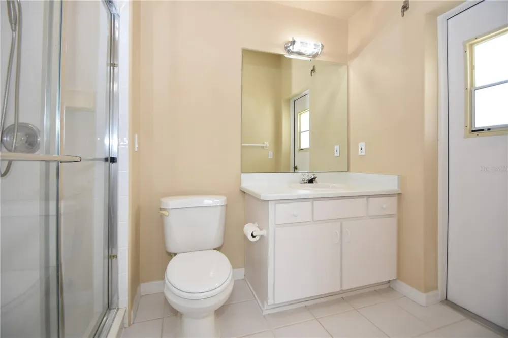 10 CRAMPTON COURT Palm Coast, FL 32137