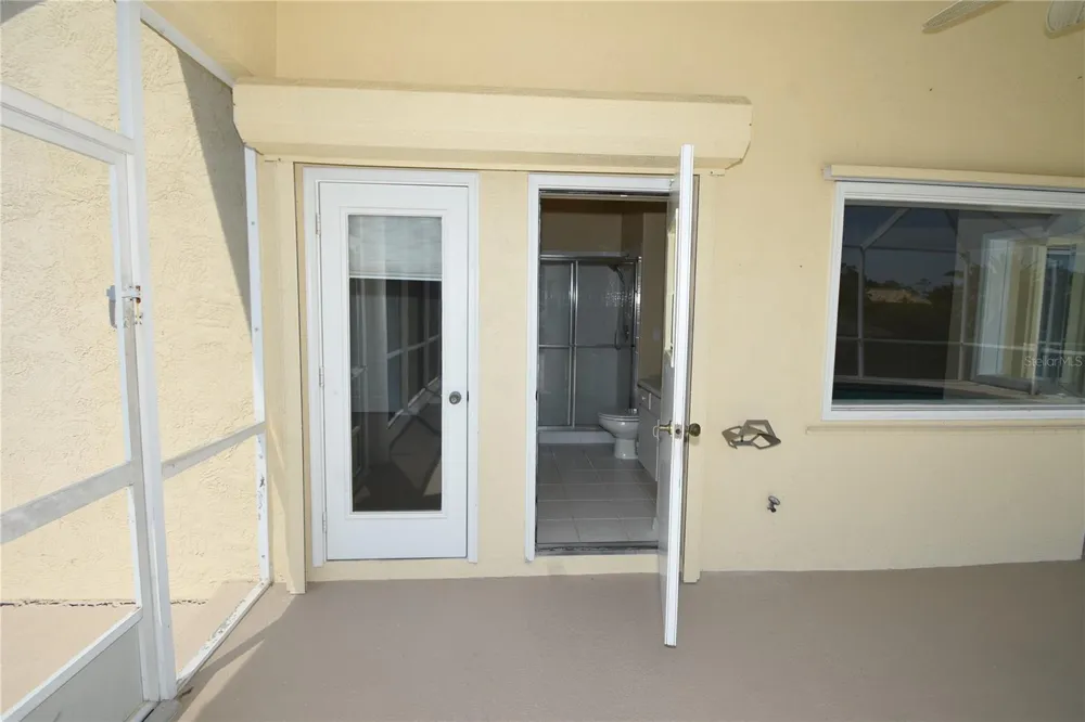 10 CRAMPTON COURT Palm Coast, FL 32137