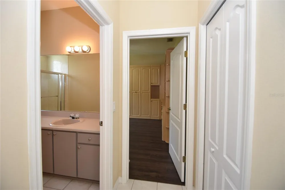 10 CRAMPTON COURT Palm Coast, FL 32137