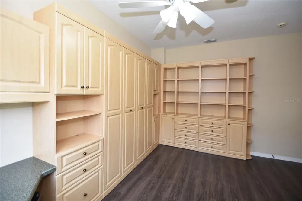 10 CRAMPTON COURT Palm Coast, FL 32137