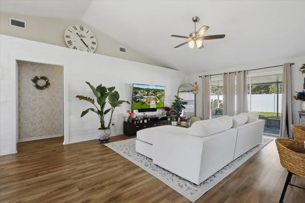 13 BURNHAM LANE Palm Coast, FL 32137