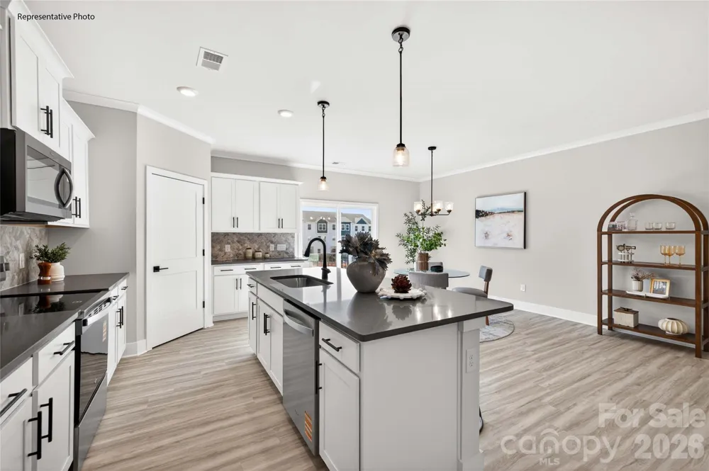 212 E Morehouse Avenue #TWNH B Mooresville, NC 28117