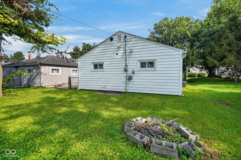 1515 E Mills Avenue Indianapolis, IN 46227